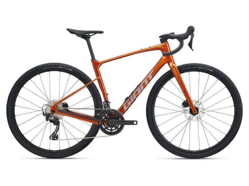 GIANT Revolt Advanced 2